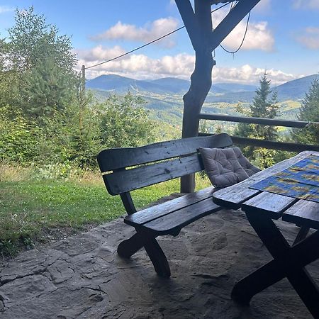 Gosciniec Pod Lubomirem Bed and Breakfast Weglowka  Exteriör bild