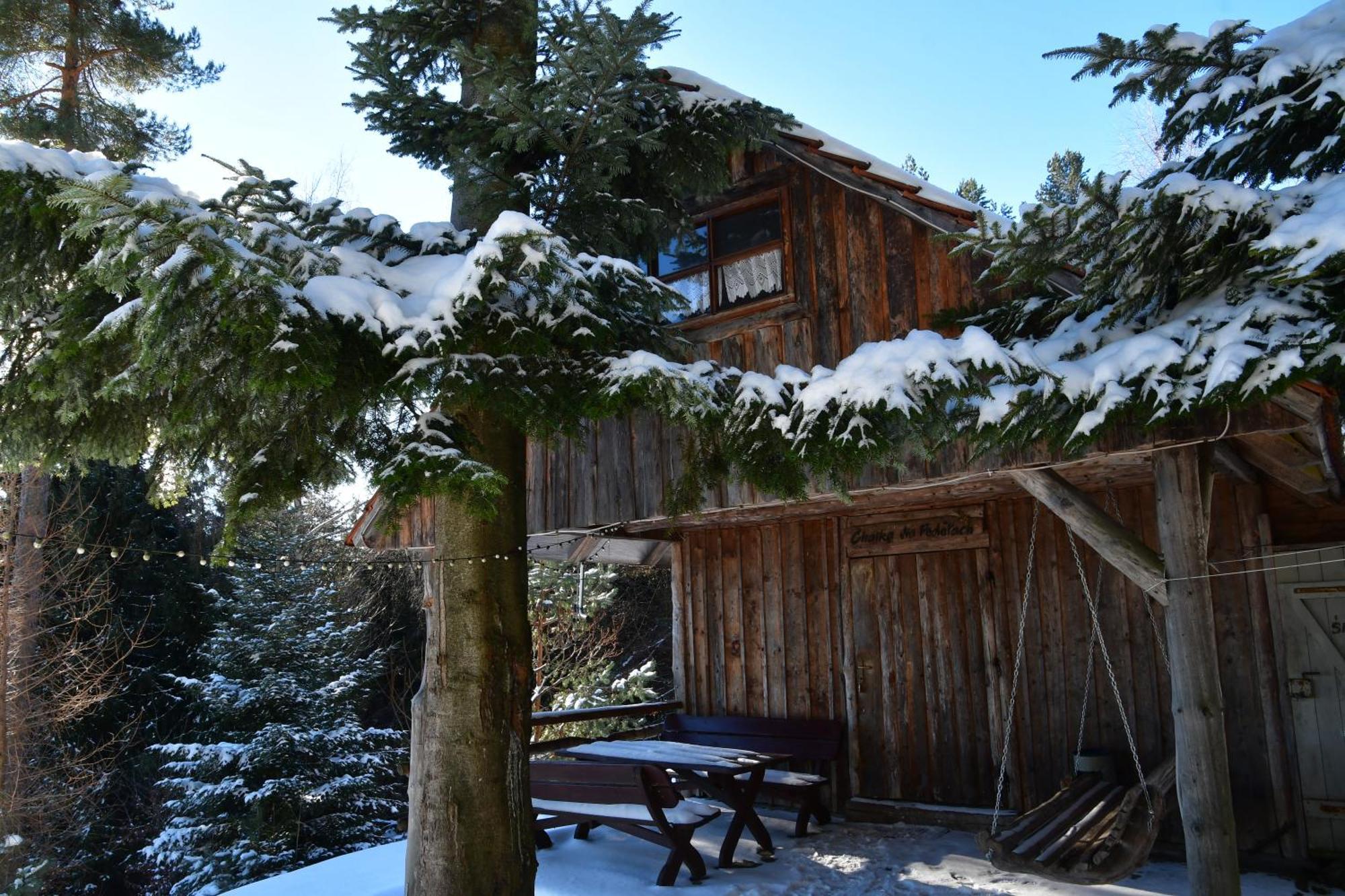 Gosciniec Pod Lubomirem Bed and Breakfast Weglowka  Exteriör bild