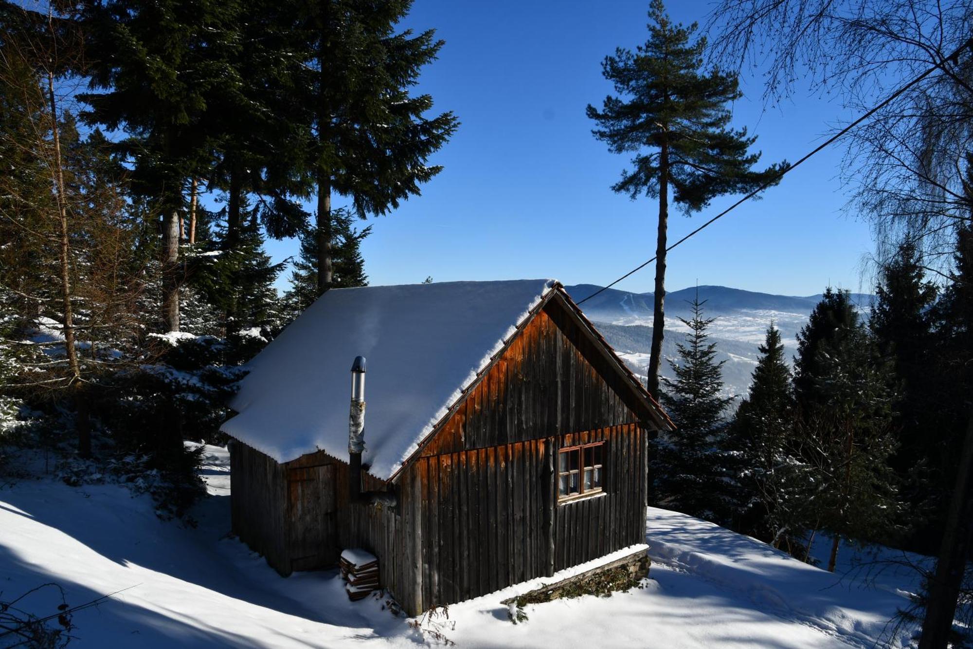 Gosciniec Pod Lubomirem Bed and Breakfast Weglowka  Exteriör bild