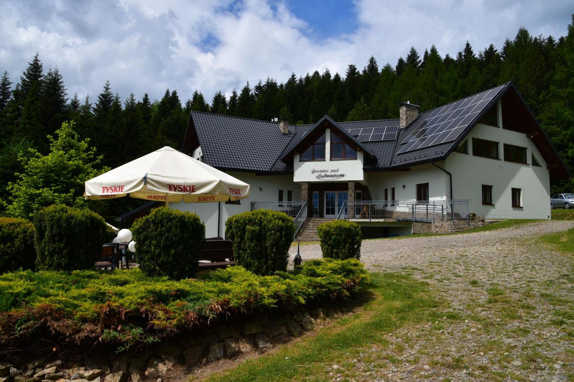 Gosciniec Pod Lubomirem Bed and Breakfast Weglowka  Exteriör bild