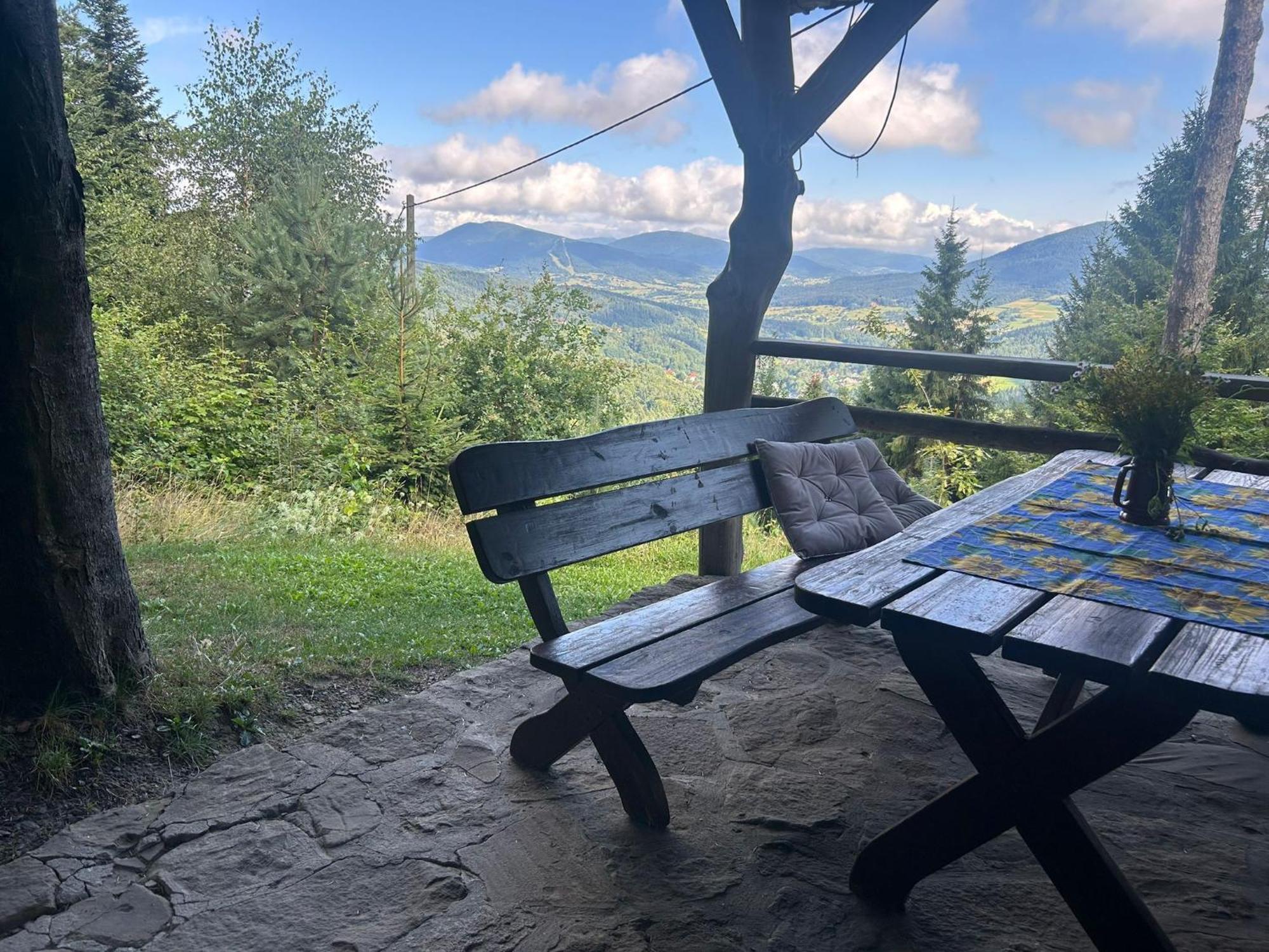 Gosciniec Pod Lubomirem Bed and Breakfast Weglowka  Exteriör bild